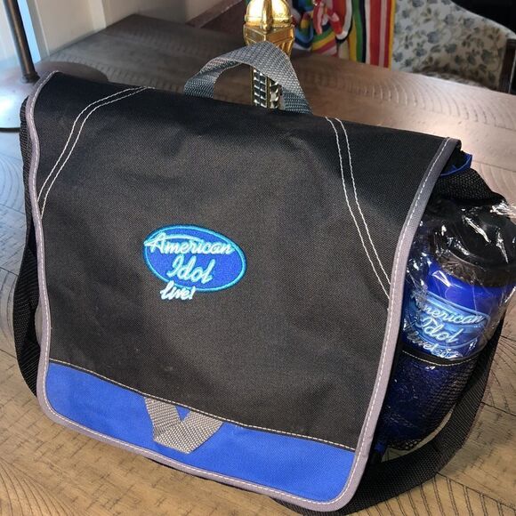 American 🇺🇸 Idol Live Messenger Bag & Water 💧 Bottle NEW SWAG from 2015 Fun! - Picture 3 of 17